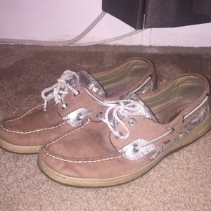 Sperry’s size 10
